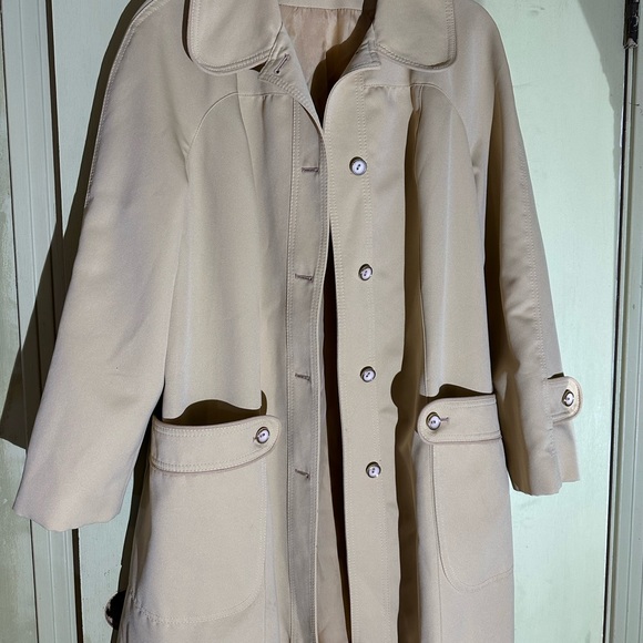 Forecaster of Boston Jackets & Blazers - Ladies From the International world of Forecastor of Boston,Inc Size 15/16